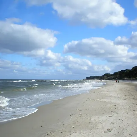 Peenemuende, Seglerhafen_sb_slup 12 15
